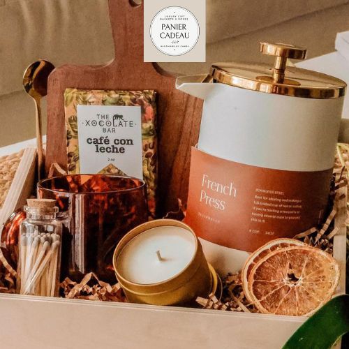 Panier Cadeau with Intentional Living Magazine